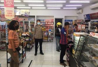 Polsek Kertajati Laksanakan Patroli Dialogis di Lokasi Perekonomian