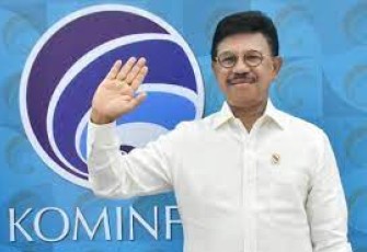 Pemerintah Dorong Pemanfaatan Peduli Lindungi dalam Uji Coba Peingan Seprtandak bola Liga 1 (semangatnews)