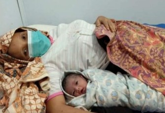 2 Bayi Pertama Yang Kelahirannya Dibantu Dari Program HD Bersalin