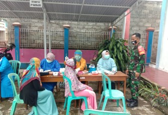 Babinsa aktif dalam memantau program vaksinasi