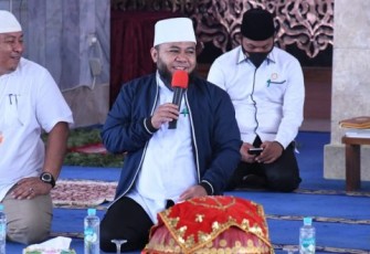 Wali Kota Bengkulu Helmi Hasan 