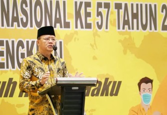 Gubernur Rohidin Tegaskan Jajaran Puskesmas Wajib Tangani Keluhan Masyarakat Pasca Divaksin