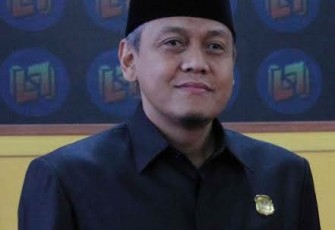 Wakil Ketua DPRD Kota Blitar Agus Zunaidi