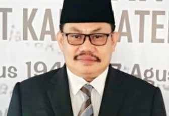 Kepala Dinas pendidikan kabupaten Bintan Tamsir.