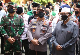 Panglima TNI Marsekal Hadi Tjahjanto Kapolri Jenderal Listyo Sigit Prabowo dan Ketua Umum dan Ketua Umum Pengurus Besar Nahdlatul Utama (PBNU) KH Said Aqil Siradj