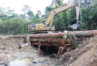 Jembatan Penghubung Desa Kampuri Proyek TMMD Tuntas