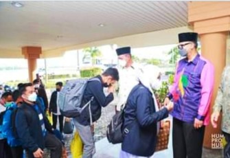 H Ansar Ahmad sambut Kafilah Qori dan Qori'ah Kepri