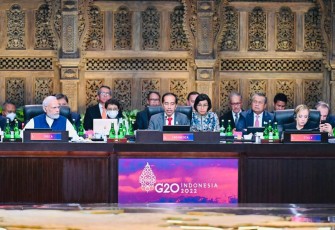Presiden Joko Widodo pada saat sesi ketiga Konferensi Tingkat Tinggi (KTT) G20 yang digelar di Hotel Apurva Kempinski, Kabupaten Badung, Provinsi Bali, Rabu, (16/11/2022). 
