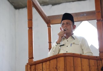 Gubernur Kepulauan Riau H. Ansar Ahmad