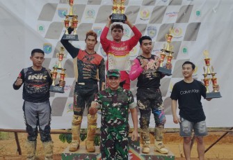 Penyerahan hadiah