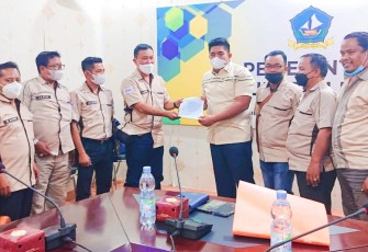 Serikat Media Siber Indonesia (SMSI) Bintan menggelar silaturahmi bersama Plt Bupati Bintan Roby Kurniawan