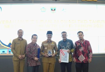 Lima kali berturut Raih WTP LKPD, Limapuluh Kota menerima penghargaan dari Kementerian Keuangan Republik Indonesia.