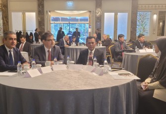 Gubernur Ansar saat berada di Ballroom Dedeman Hotel, Istanbul, Senin (17/10)