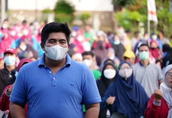 Olah raga dan Jalan santai Untuk Kesehatan dan Kerukunan di Hari Amal Bhakti Ke-76