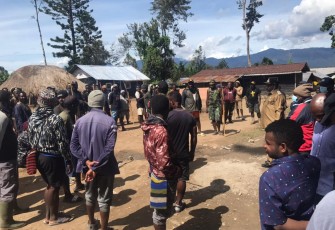 Pertemuan upaya perdamaian antar masyarakat 