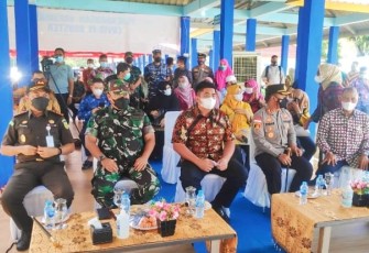 PLT Bupati Bintan Roby Kurniawan lounching Vaksin booster Tahap Awal Ini Kita Sasar Dahulu Para Lansia, dan Kelompok Rentan Lainya