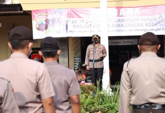 Kapolres Pekalongan Kota AKBP Wahyu Rohadi, S.I.K, Pimpin upacara HUT ke-41 Satpam