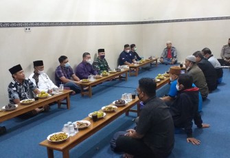 Paguyuban Pencak Silat se- Kecamatan Ngunut saat ngopi bareng