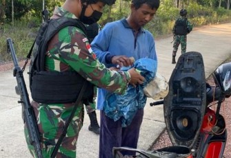 Satgas Yonif 144/JY Sweeping di Perbatasan