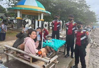 Rayakan Tradisi Papajar di Pantai Pelabuhan Ratu, Tim Black Marlin Awasi Prokes Warga 