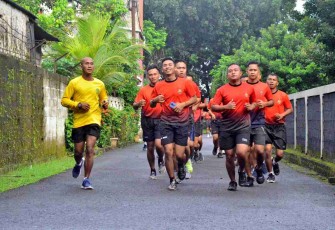 Jaga Stamina, Prajurit Petarung Jaya Sakti Lari Pagi Bersama