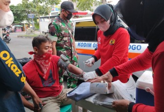 Permudah Masyarakat Mendapat Suntikan Vaksinasi Covid-19, Kodim 0802 Gelar Vaksinasi Secara Mobile