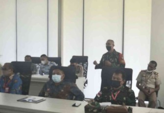 Satgas Pamtas Yonif Mekanis 643/Wns Hadiri Rapat Koordinasi Pembahasan Pembukaan Perbatasan Tebedu – Entikong