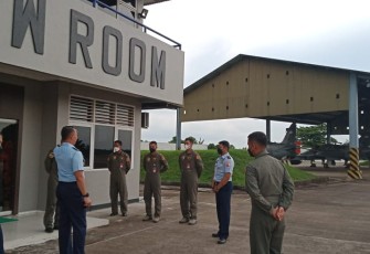 Tim Ditjian Kodiklatau Kunjungi Lanud Supadio