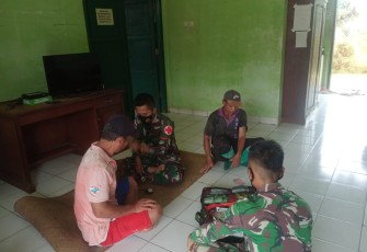 Tak Kenal Lelah, Satgas Perbatasan Gelar Pengobatan Gratis Warga