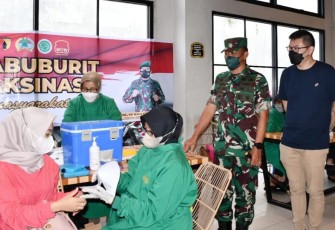 Jelang Libur Lebaran, Korem 081/DSJ Masifkan Vaksinasi Booster di Bulan Ramadan