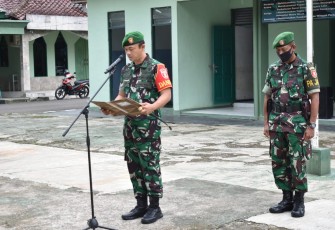 Dandim 1002 pimpin apel pemberangkatan cuti bersana 2902