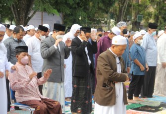 Pelaksanaan Sholat Idul Fitri di Barabai