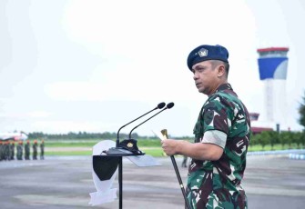 Danlanud Supadio saat memberikan arahan apel khusus. Senin (9/05/2022)