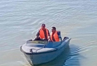 Pencarian ABK kapal yang tenggelam di sungai Maro Merauke. Senin (16/05/2022)