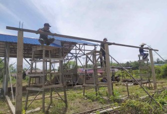 Tuntaskan bangun rumah warga di perbatasan
