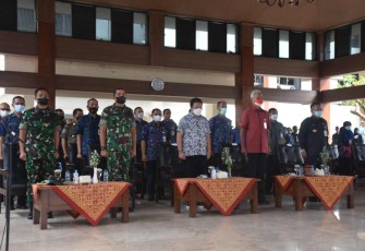 Ganjar Pranowo ketika berkunjung di Pemkot Salatiga