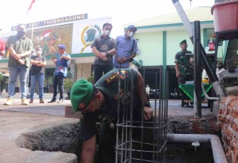 Pembangunan gapura kodim 0807/Tulungagung 