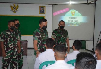 Danrem saat berdialog bersama casis taruna akmil