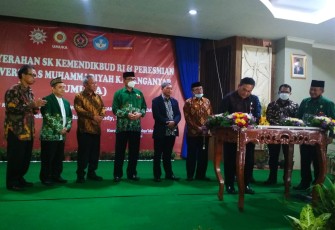Acara penyerahan SK Kemendikbudristek RI dan peresmian Universitas Muhammadiyah Karanganyar, Selasa (7/6/2022).