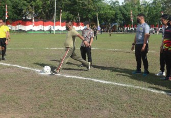 Mayor Inf Eko Santoso kick off resmi buka liga santri piala Kasad wilayah Kab. HSU
