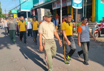 Olahraga bersama personel kepolisian