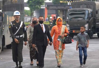 Provoos saat mengarahkan orang tua dan keluarga perwira remaja alumni Akmil di Mabesad