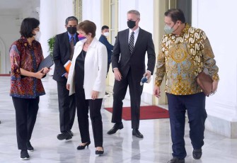 Menkeu dampingi direktur pelaksana IMF saat di istana Bogor 