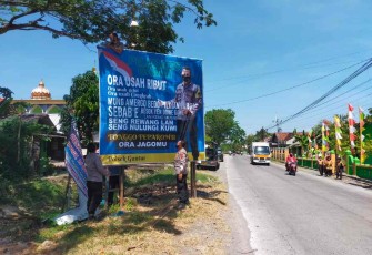 Banner Pilkades himbauan cegah gesekan antar pendukung di wilayah Kecamatan Guntur Demak