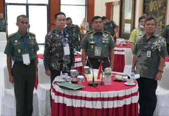 Danrem 064/MY Brigjen TNI Tatang Subarna saat mengikuti rakernis TMMD Ke 115. Kamis (29/9)