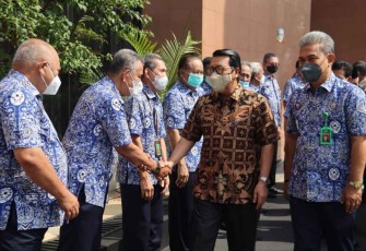 Ketua MA Prof Dr Syarifuddin saat menghadiri pertemuan Mahkamah Agung se-ASEAN di Bandung. Senin (3/10) 