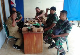 Komsos bersama aparat desa binaan 