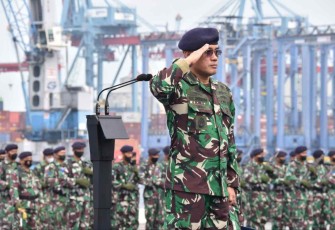 Kakuwil Kolinlamil Kolonel Laut (S) Dede Suhendrawan