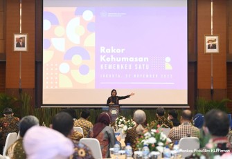 Menkeu Sri Mulyani saat membuka rakor kehumasan Kemenkeu di Jakarta 
