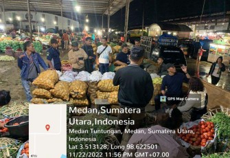 Pasar induk Lau Cih Medan